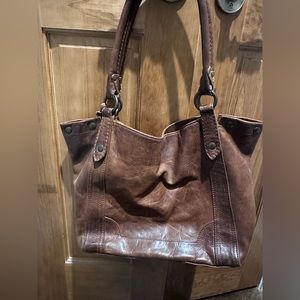Frye authentic genuine leather Melissa shoulder bag.  Very good condition.
